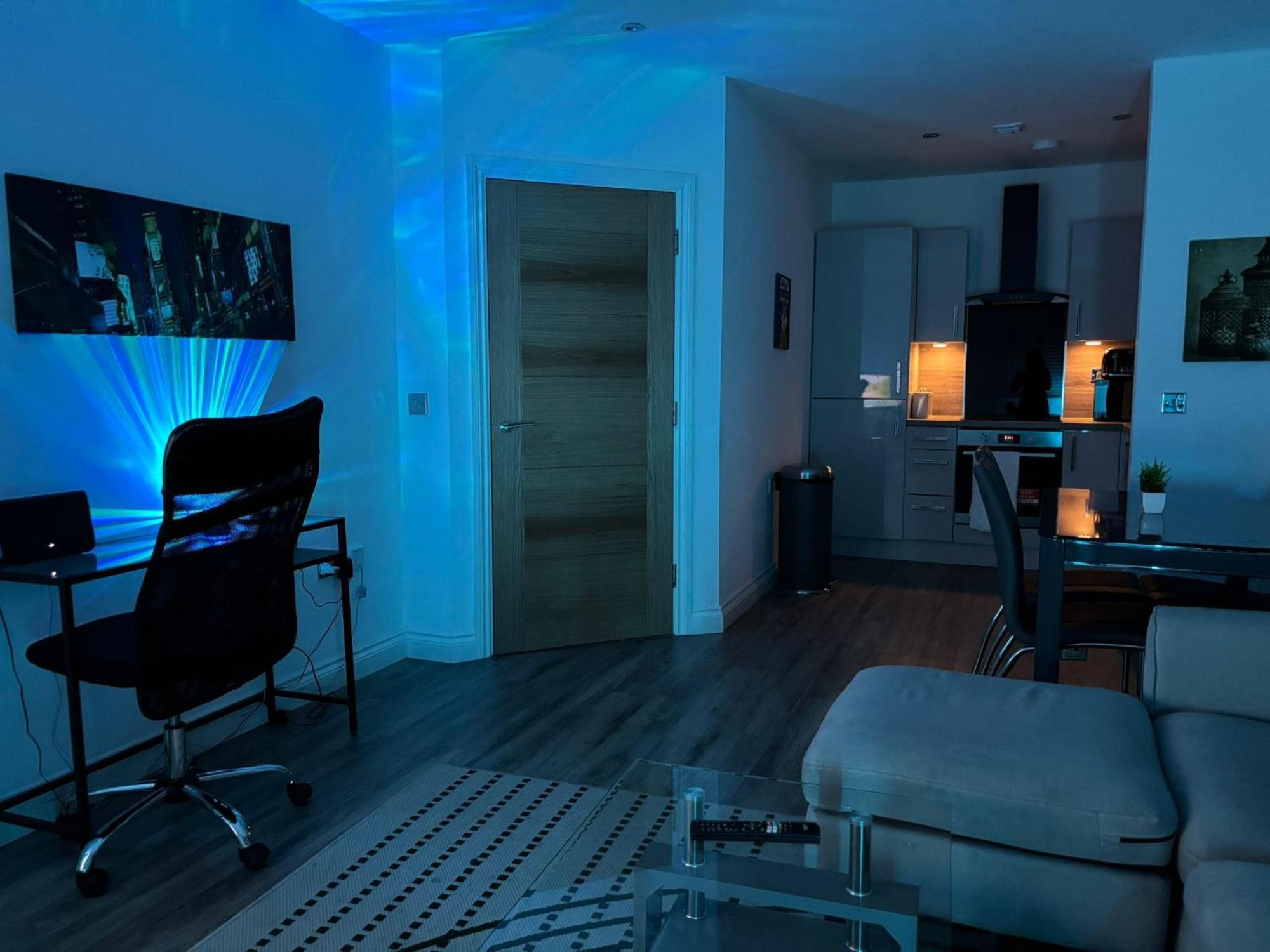 24-7 Secured City Centre Apartments With Free Underground Parking And Wifi Birmingham Eksteriør bilde