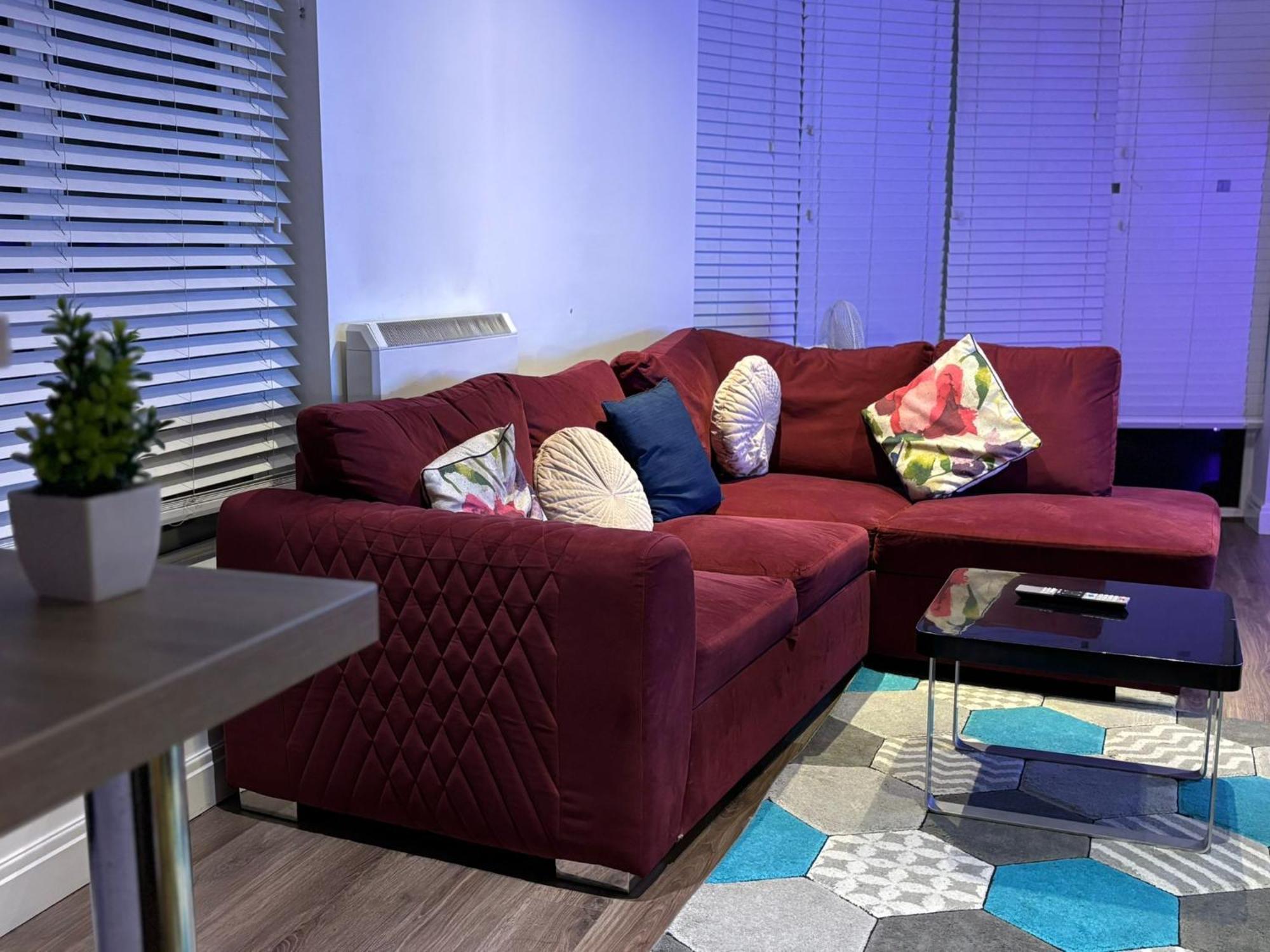 24-7 Secured City Centre Apartments With Free Underground Parking And Wifi Birmingham Eksteriør bilde