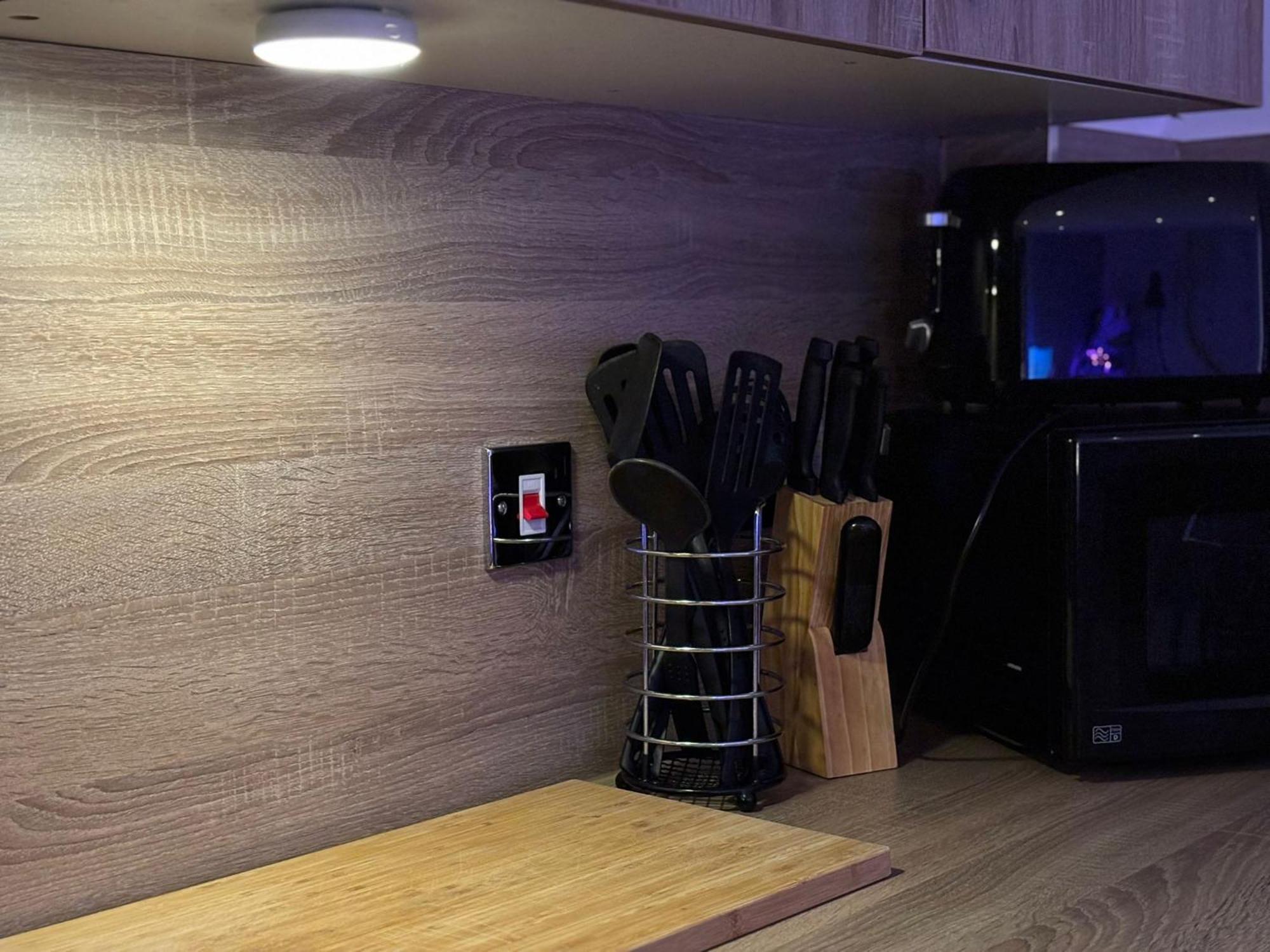 24-7 Secured City Centre Apartments With Free Underground Parking And Wifi Birmingham Eksteriør bilde
