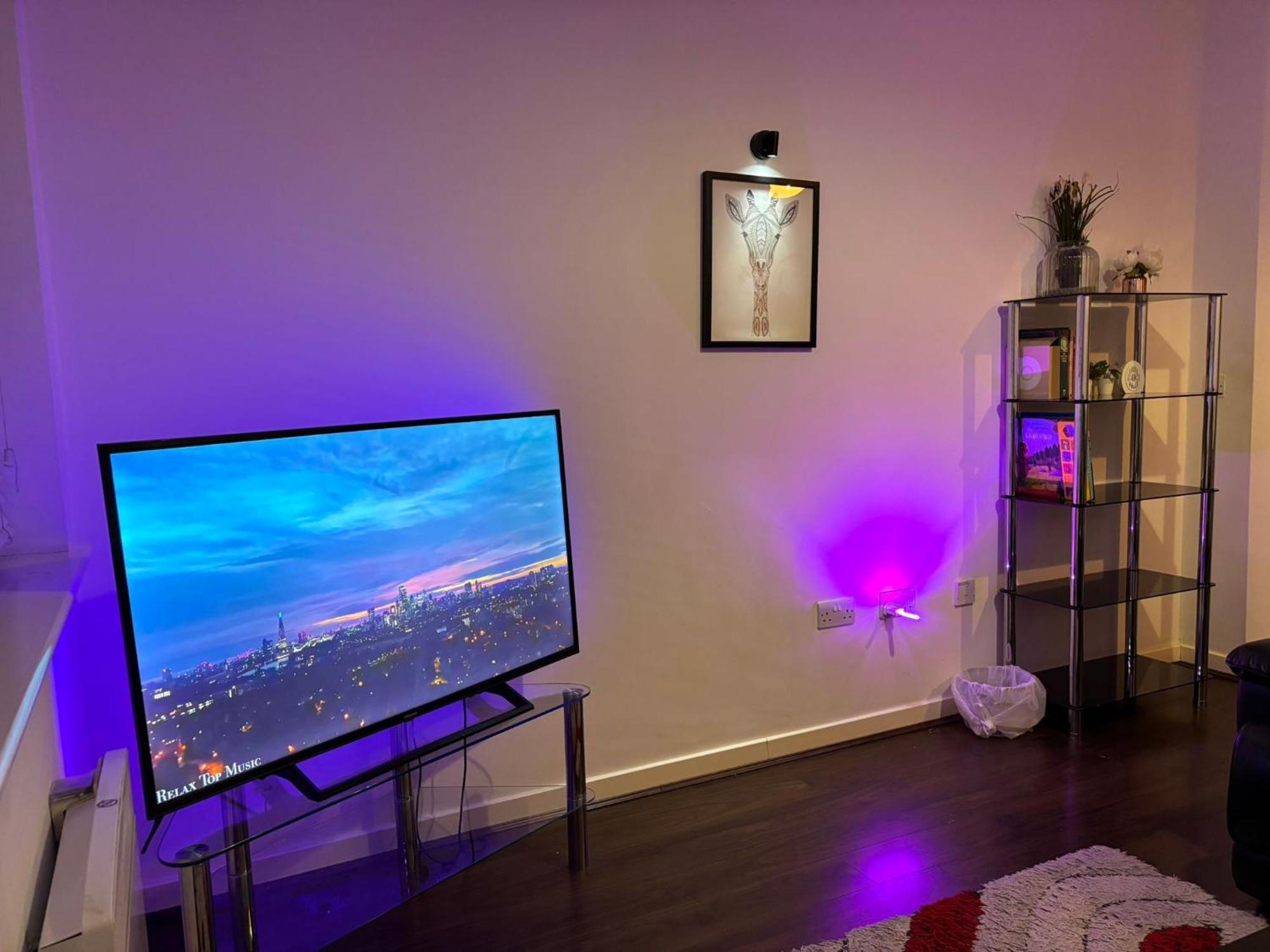 24-7 Secured City Centre Apartments With Free Underground Parking And Wifi Birmingham Eksteriør bilde