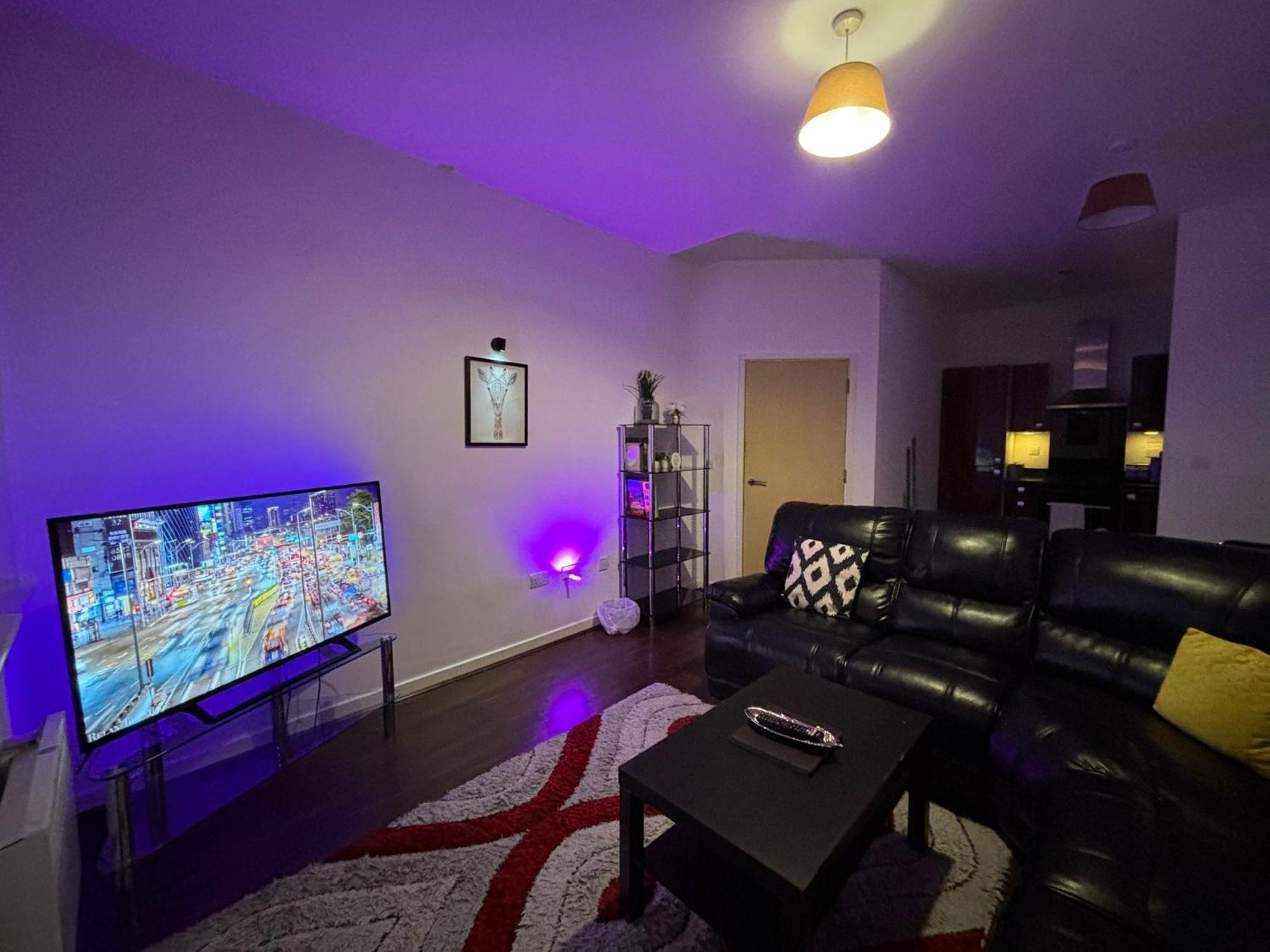 24-7 Secured City Centre Apartments With Free Underground Parking And Wifi Birmingham Eksteriør bilde