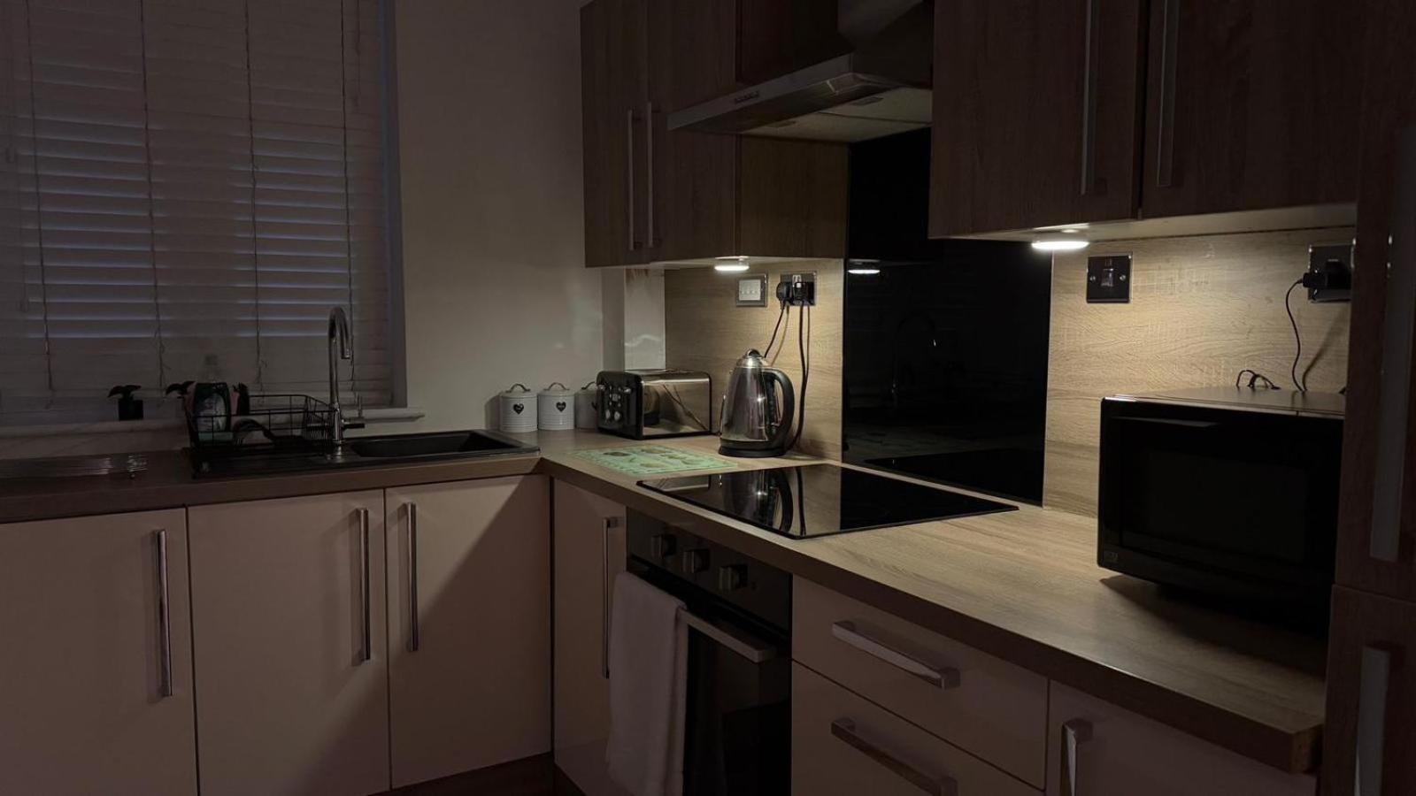 24-7 Secured City Centre Apartments With Free Underground Parking And Wifi Birmingham Eksteriør bilde