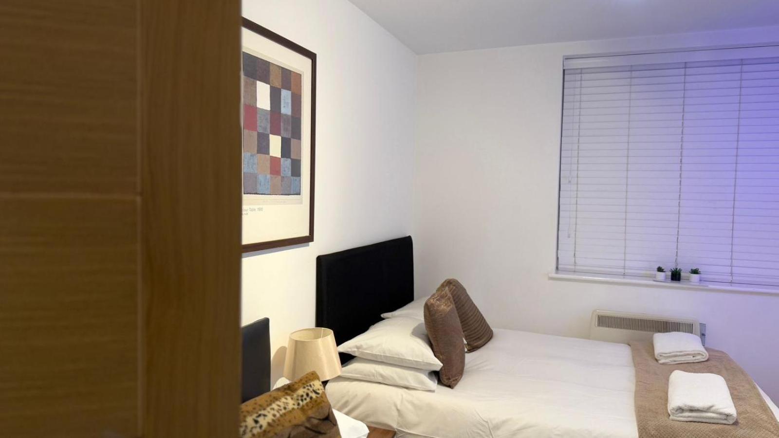 24-7 Secured City Centre Apartments With Free Underground Parking And Wifi Birmingham Eksteriør bilde