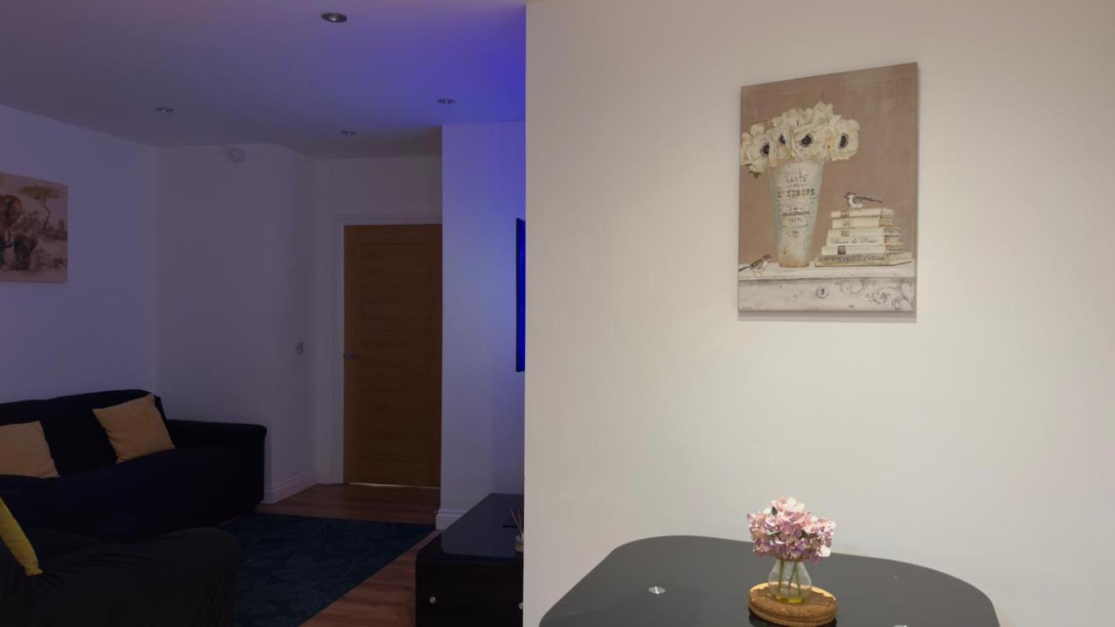 24-7 Secured City Centre Apartments With Free Underground Parking And Wifi Birmingham Eksteriør bilde